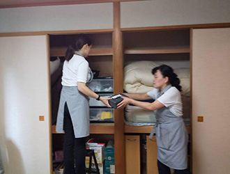 【生前整理の様子(分別・仕分け作業)】